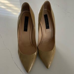 Size 7 heels